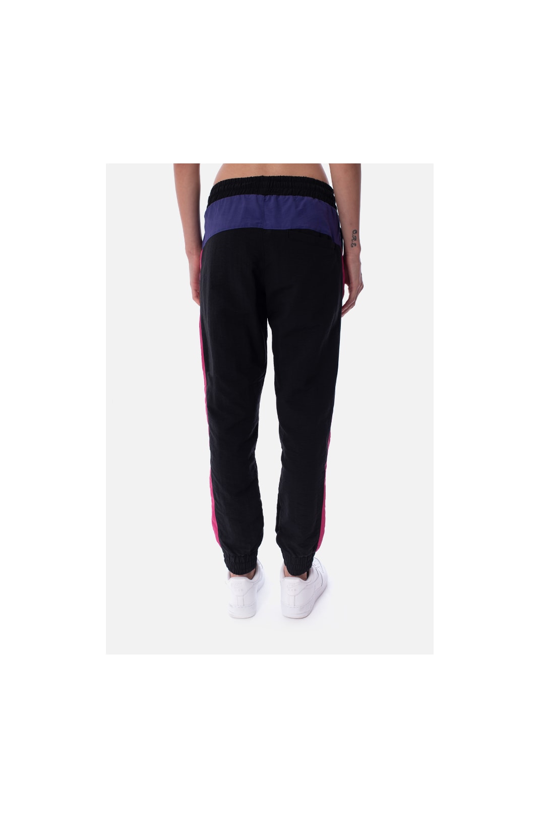 Calça Jogger Approve Retropia Preta e Rosa