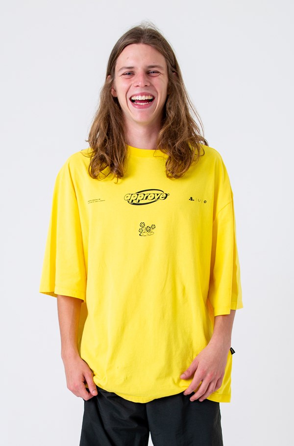 Camiseta Oversized Approve Wet Paradise Amarela e Preta