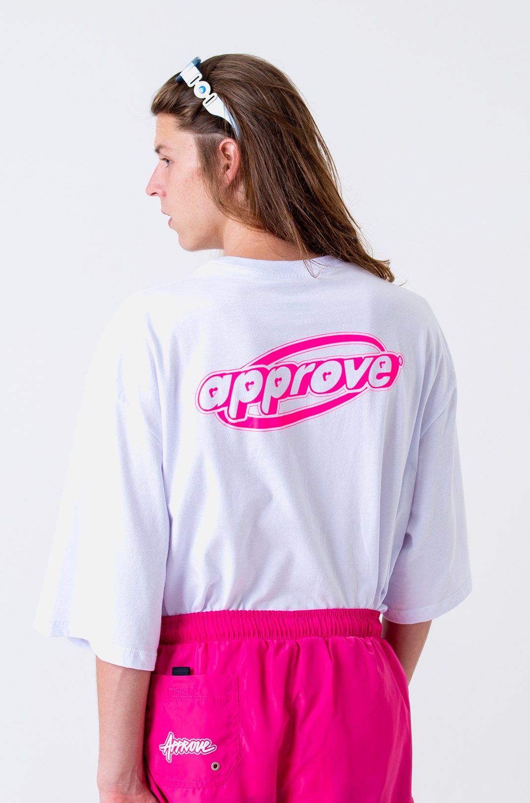 Camiseta Oversized Approve Wet Paradise Branca e Rosa