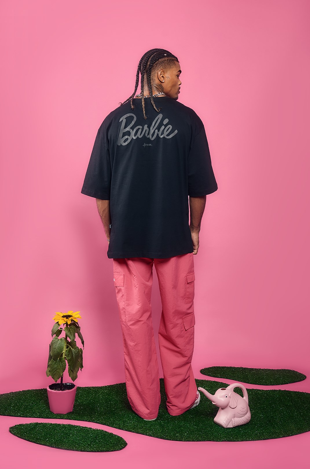 Camiseta Oversized Barbie X Approve Preta Preto