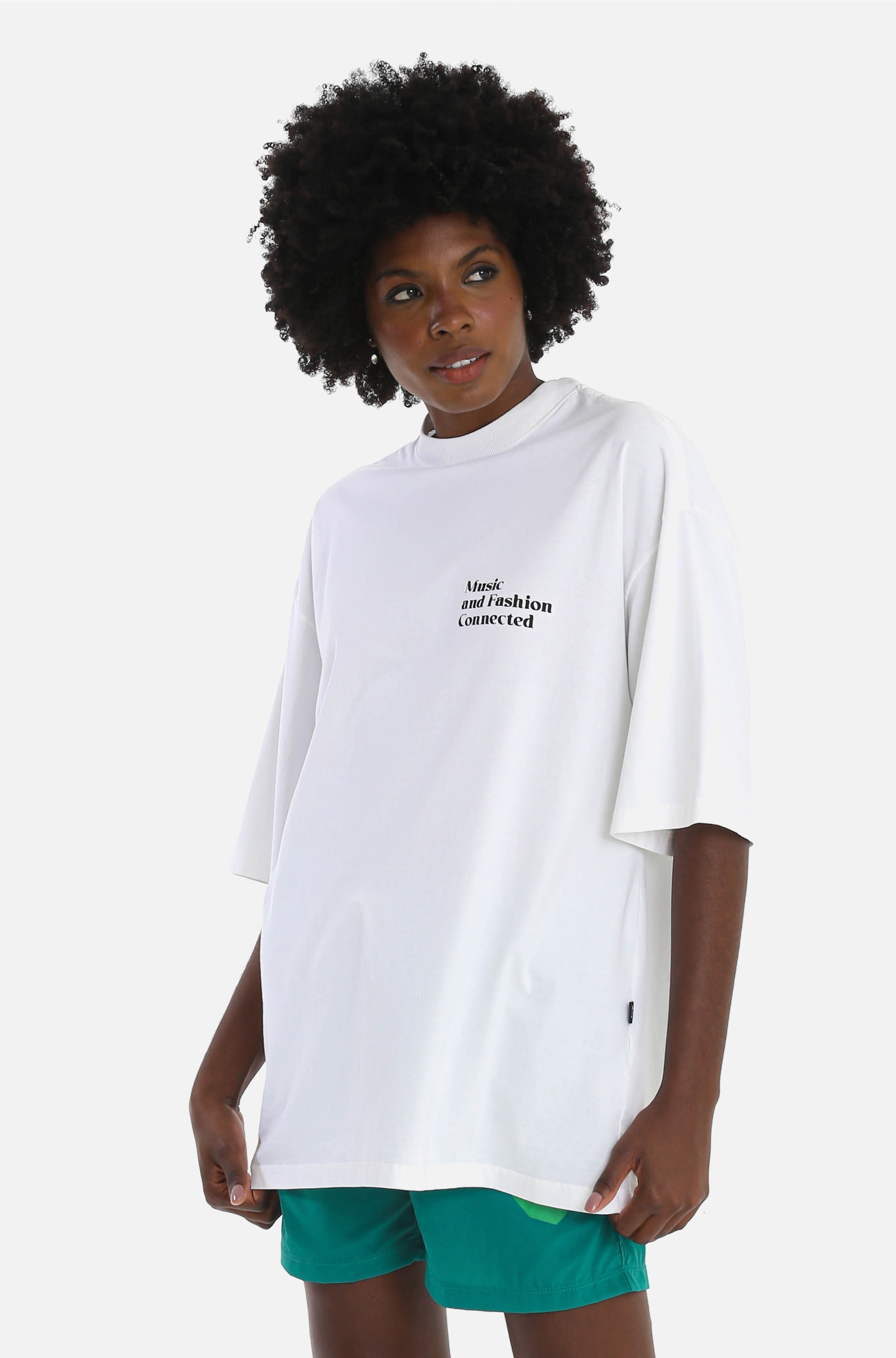 camiseta oversized off white