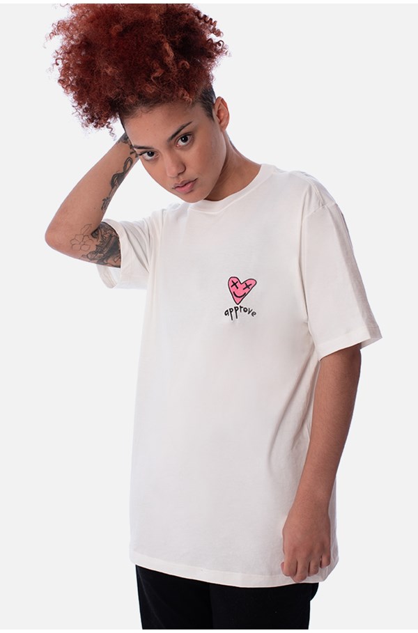 Camiseta Regular Approve Heart Basic Off White