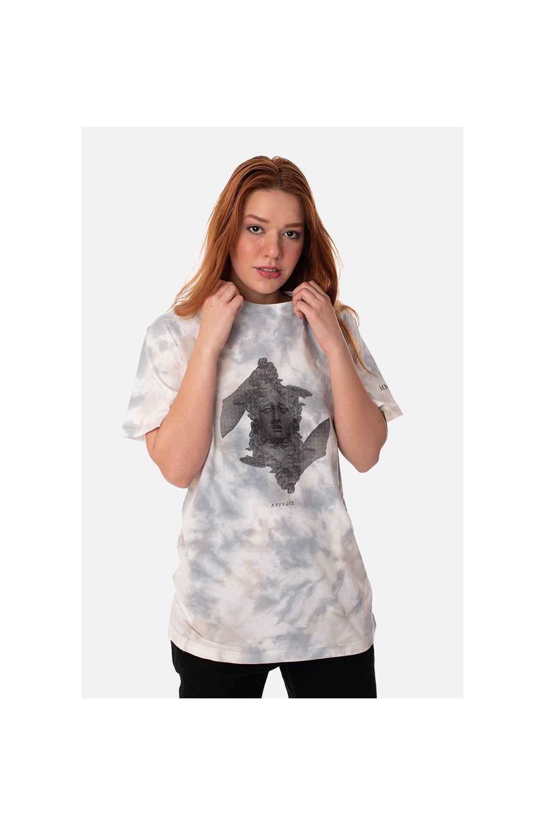 Camiseta Regular Approve Ruínas Medusa Branca Marmorizada