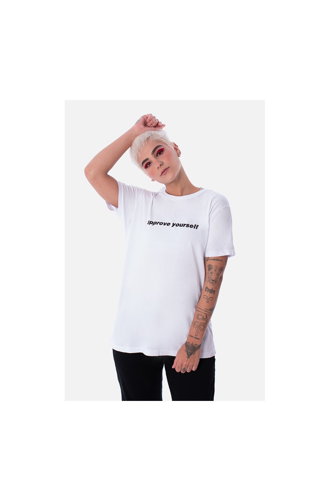 Camiseta Slim Approve Yourself Branca