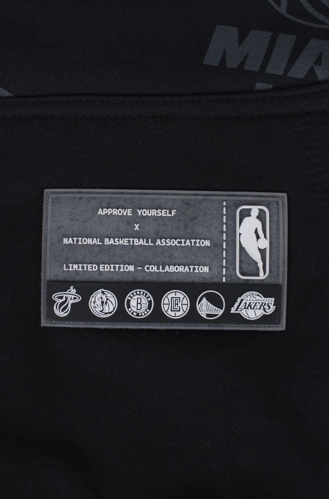 Moletom Bold Approve X Nba Full Print Preto